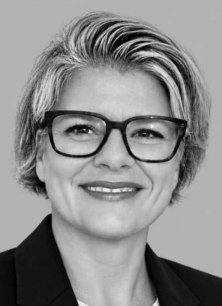 Carolin Nenov, Director Sales & Operations bei HGI